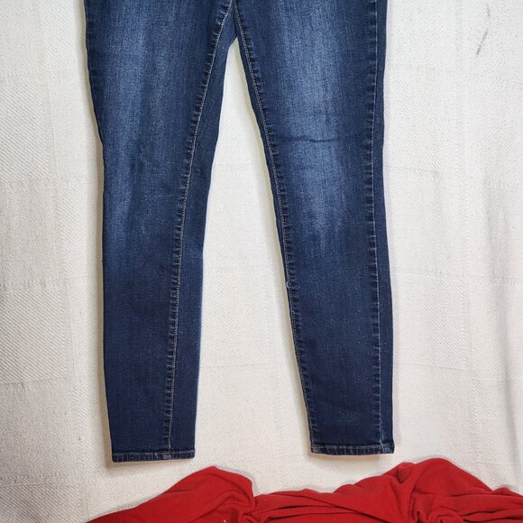 Old Navy Rock Star Dark Wash Cotton Poly Span Mid Rise Stretch Skinny Jean 8 Reg - Picture 5 of 16